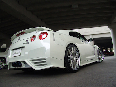 Branew GT-R R35 Rear Spoiler Exhaust Version