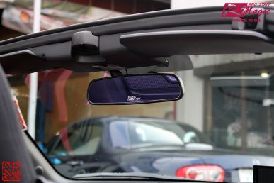 Common to RM FD, SE, ND (S, NR-A), NC Anti-glare rearview mirror