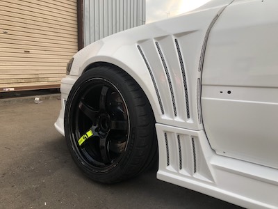 D-MAX Racing spec front fender (JZX100 Chaser)