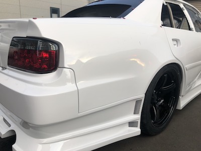 D-MAX Racing spec rear fender (JZX100 Chaser)