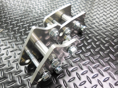 JUBIRIDE AE86 NEW Traction Bracket (duralumin)