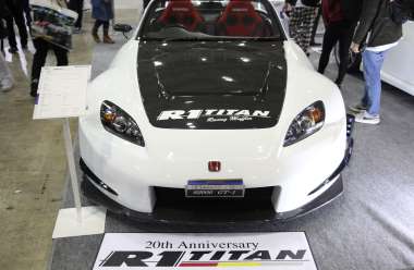 R1 TITAN S2000 AP1 / AP2 Carbon Bonnet TYPE Ⅲ