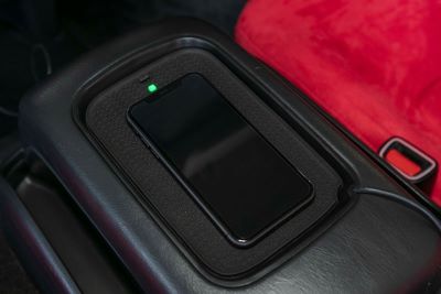 Valenti Hiace Wireless Charging Tray