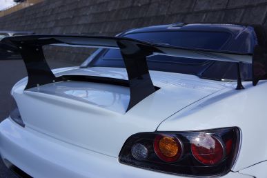 Amis S2000 Hard Carbon Trunk Slit Duct Type