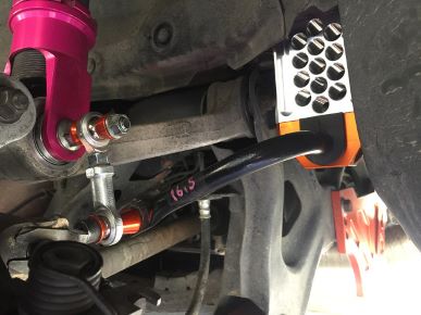 Super Now FD3S Rear Stabilizer Down Bracket