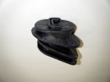 R30 (Nissan genuine parts) Clutch release fork dust cover