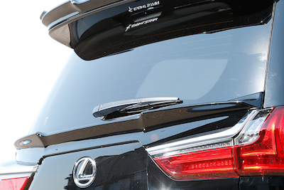 EIGHT STAR LEXUS LX570 Rear Gate Spoiler