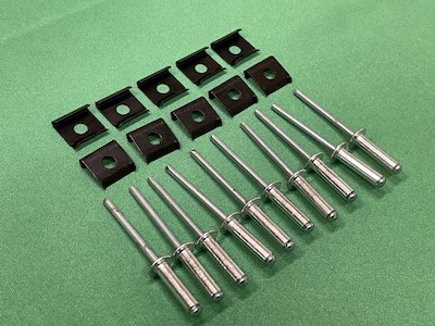 FireSports CLIP SET FOR MOUNTING STAINLESS STEEL SIDE MOLDING (WITH RIVET) For LOTUS