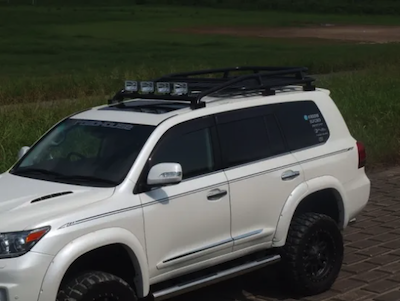 Road House  Land Cruiser 200 KADDIS Roof Rail Rack