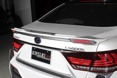 BLACK PEARL LEXUS USF / UVF4 Trunk Spoiler