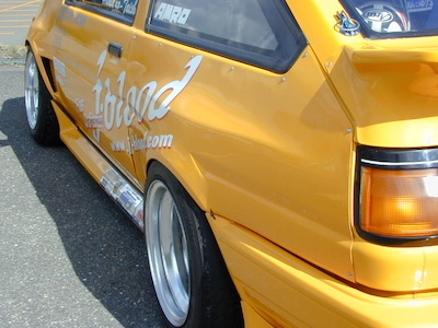 J-Blood AE86 Levin rear blister fender (3 doors) (left and right set)